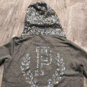 Gray full zip pink brand w/,full hat bling. Size L